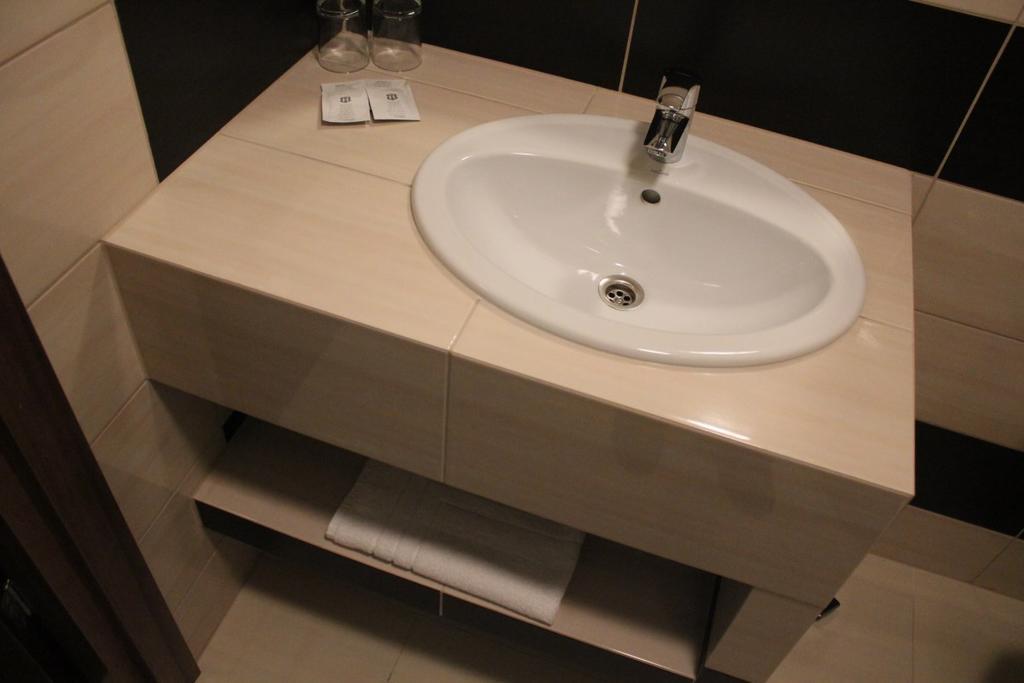 Hotel Magnolia Тихи Екстер'єр фото