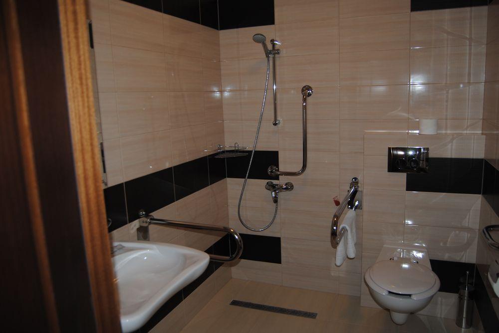 Hotel Magnolia Тихи Екстер'єр фото